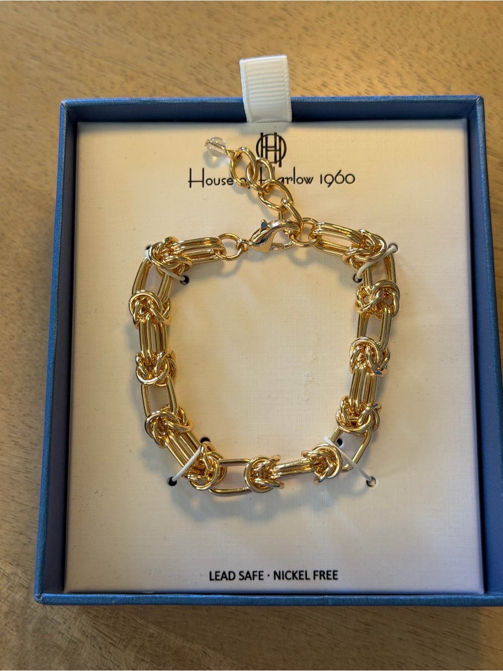 House of Harlow 1960 Shiny Gold Knot-Link Bracelet